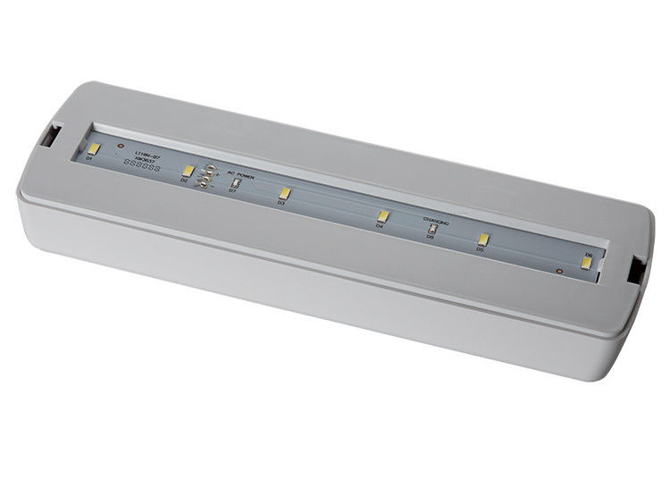 Luce di emergenza ricaricabile a LED non mantenuta da 3 ore con funzionamento a batteria di backup L116N-A1